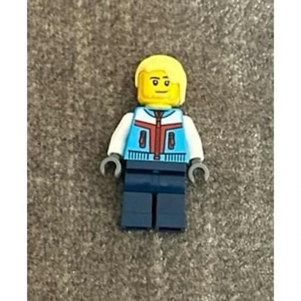 5‎ LEGO minifigures from the City Arctic Explorer Ship